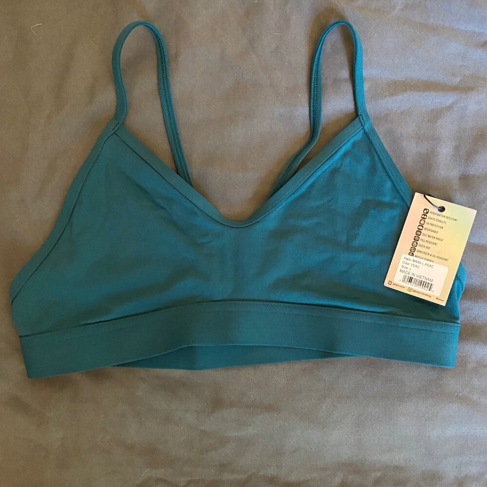 Jolyn Mara Top in Peacock Size L